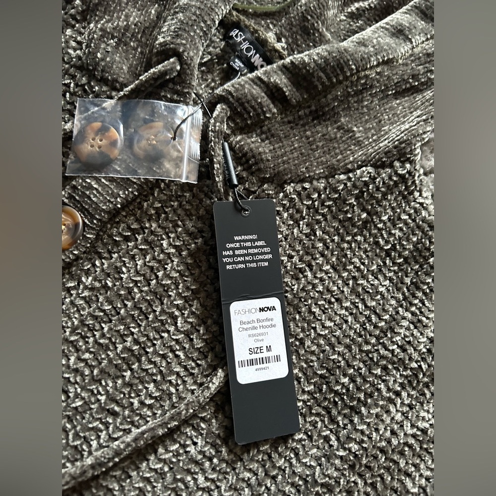 Sweater - Picture 2 of 2